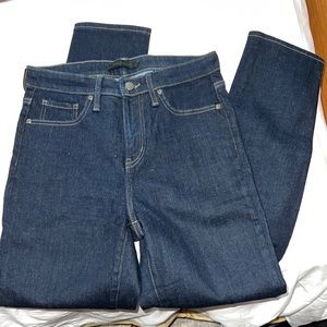 Uniqlo Dark Wash Straight Leg Jeans